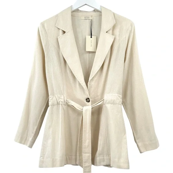 Chic Cream Belted Blazer for Women - Picture 9 of 11